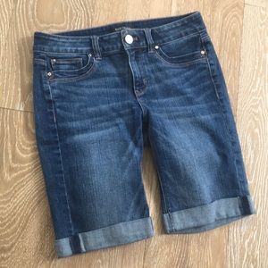 White House Black Market Jean Short